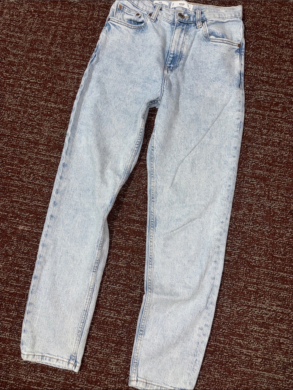 Mango jeans light wash mom jean high rise 90s inspired casual denim size 2